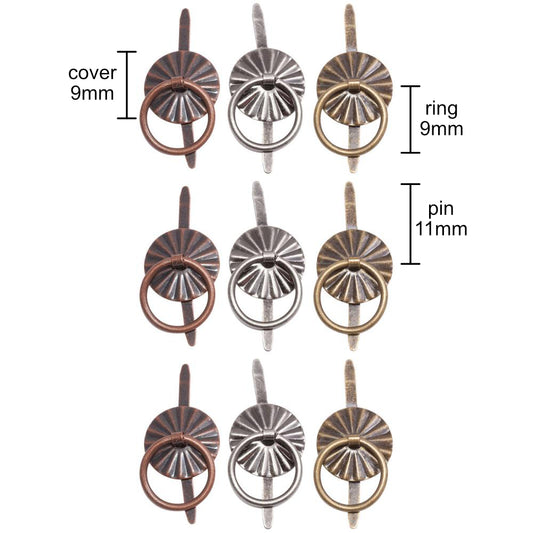 Ring Fasteners ... Idea-Ology Metal Brads by Tim Holtz ... beautifully crafted and durable, these split pins or brads have a rosette style cover and ring, the ideal fastener to use to attach, tie and hang layers and embellishments in visual arts of all kinds. Pack of 9 (nine) fasteners (the ring and flange are 9mm wide, the pins are 11mm long) in three vintage colours (pewter, copper, brass).