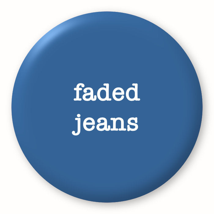 Faded Jeans - Tim Holtz Distress by Ranger - Image of a round spot with the colour name in the centre. To coincide with your choice of colour when purchasing Distress Paint, Spray Stain, Oxide Spray, Ink Pad, Oxide Ink Pad, Reinker, Oxide Reinker, Embossing Glaze, or Archival Reinker from Art by Jenny Online Shop in Australia. Please note, while we have taken care to show a close representation, the colour may vary between screens or different mediums (inks, oxides, etc).